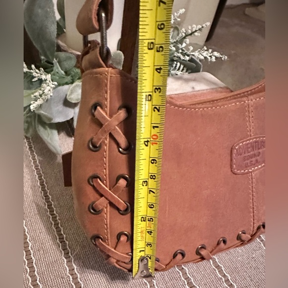 Adventure Bound | Genuine Leather Shoulder Bag | Made In USA - Picture 12 of 14